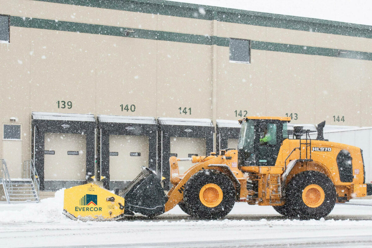 What Should You Look For In A Commercial Snow Removal Company?