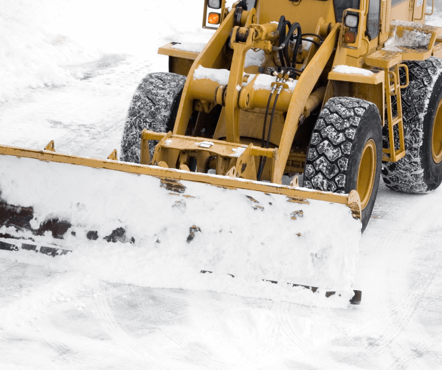 A Quick Guide When Considering Commercial Snow Removal Companies